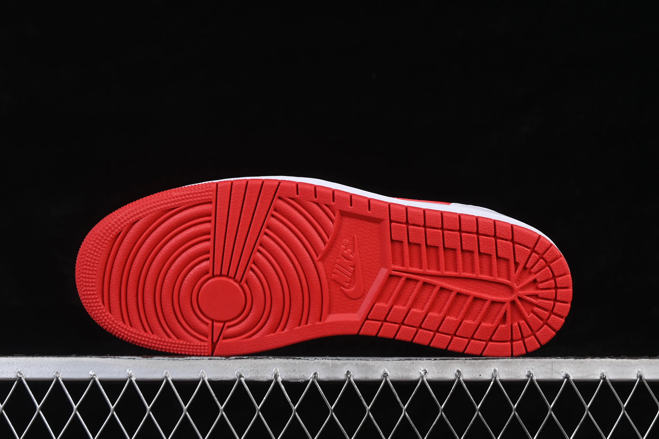All categories Air Jordan Jordan series basketball shoes Air Jordan 1 Low foreign trade version Air Jordan 1 Low OG "University Red" AJ1 Joe 1 University Red low-top cultural and casual sneakers CZ0790-161